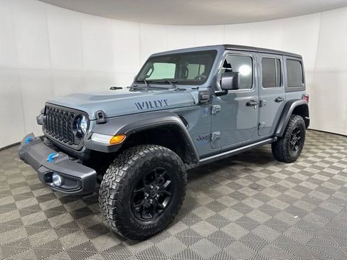 Used 2024 Jeep Wrangler Willys 4xe image 7