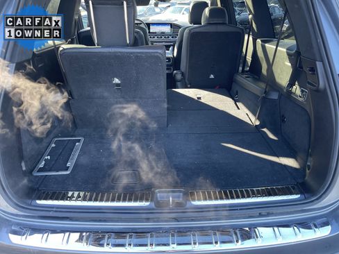 Certified 2023 Mercedes-Benz GLS 580 4MATIC image 34