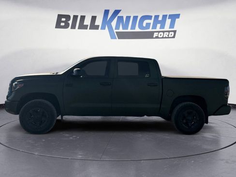 Used 2018 Toyota Tundra SR5 image 2
