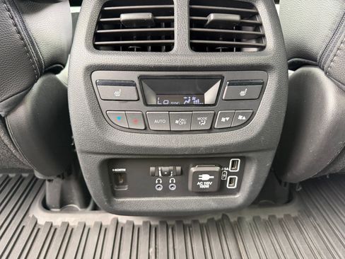 Used 2022 Honda Pilot Touring image 27