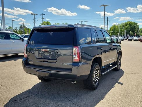 Used 2019 GMC Yukon SLT w/ Premium Edition AWD/4WD image 4