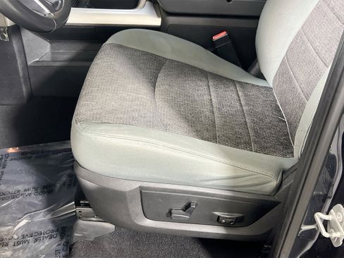 Used 2018 RAM 1500 Big Horn image 18