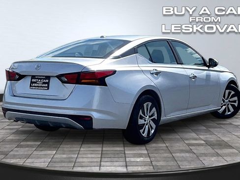Used 2020 Nissan Altima 2.5 S FWD image 11