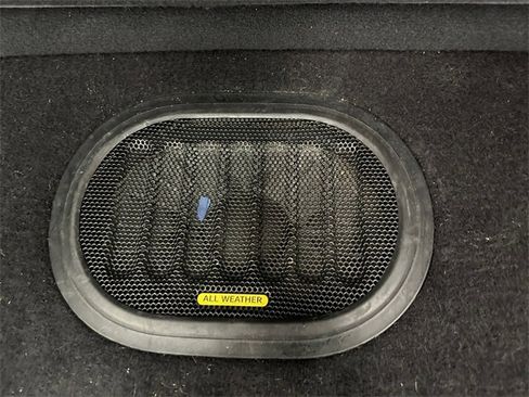 Used 2018 Jeep Wrangler Sport image 17