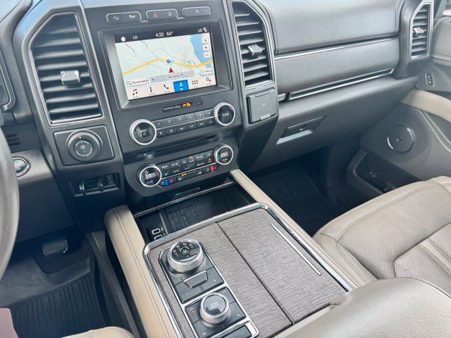 Used 2018 Ford Expedition Limited w/ Equipment Group 301A AWD/4WD image 31