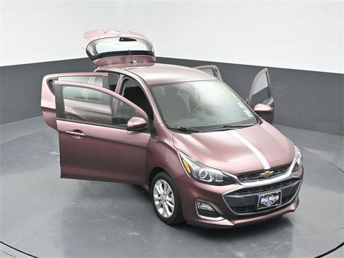 Used 2021 Chevrolet Spark LT image 25