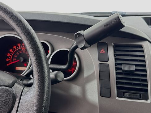 Used 2013 Toyota Tundra 4x4 Double Cab image 15