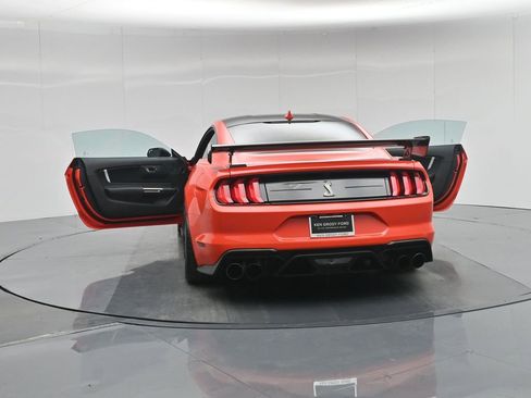 Used 2022 Ford Mustang Shelby GT500 w/ Carbon Fiber Track Pack image 35