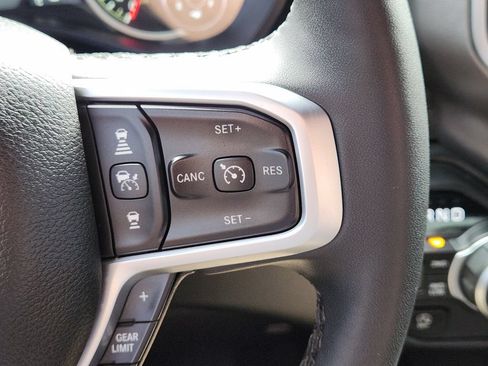 Used 2025 RAM 1500 Big Horn AWD/4WD image 28