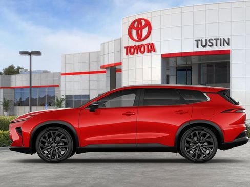 New 2025 Toyota Crown Signia image 6