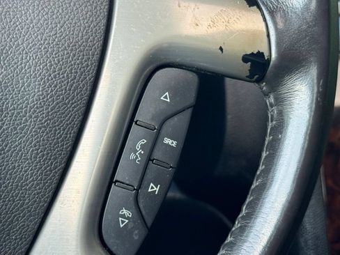 Used 2010 GMC Yukon Denali AWD/4WD image 27