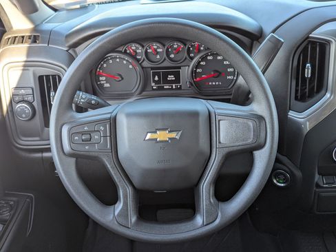 Certified 2025 Chevrolet Silverado 1500 Custom image 22