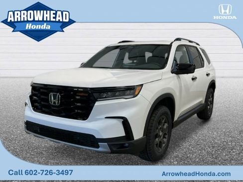 New 2025 Honda Pilot TrailSport image 1