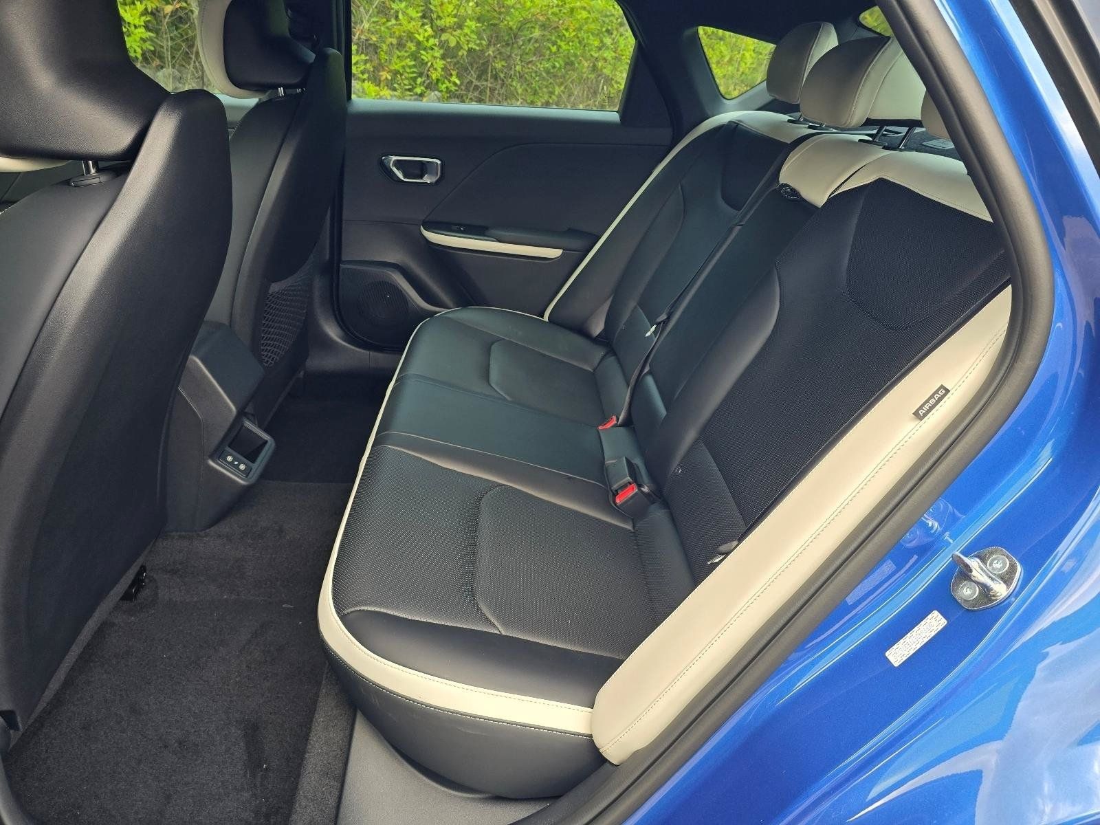 New 2026 Kia K4 GT-Line FWD image 4