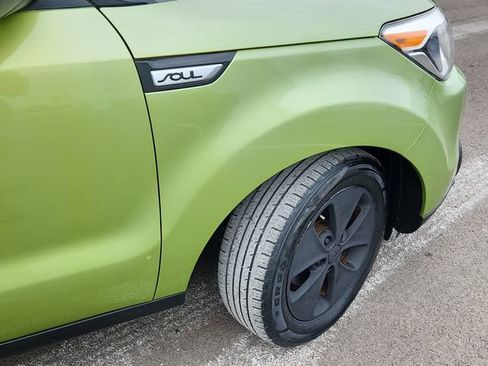 Used 2016 Kia Soul image 18