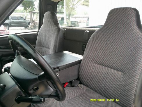 Used 2001 Dodge Ram 1500 Truck 2WD Regular Cab image 8