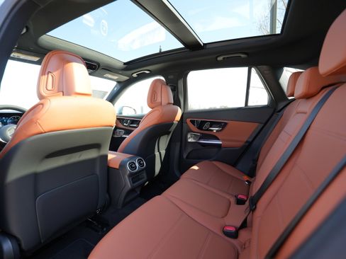 New 2026 Mercedes-Benz GLC 300 4MATIC image 39
