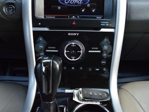 Used 2013 Ford Edge Limited image 23