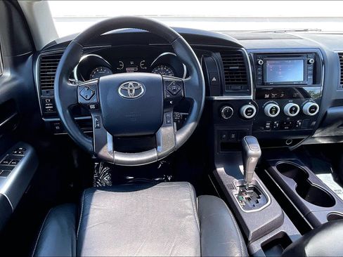 Used 2019 Toyota Sequoia TRD Sport w/ TRD Sport Premium Package AWD/4WD image 6