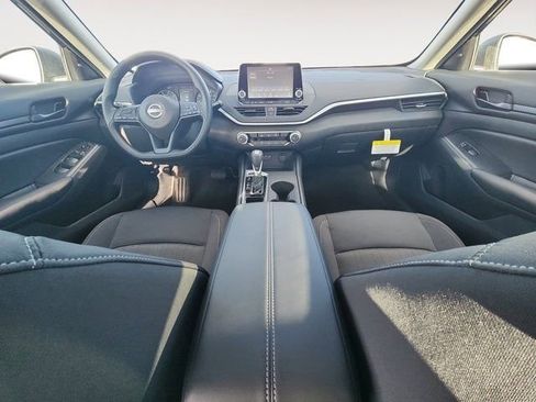 New 2025 Nissan Altima 2.5 S image 10