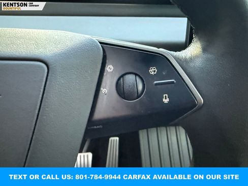 Used 2024 Tesla Cybertruck AWD Crew Cab image 17