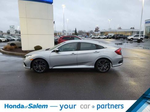 Used 2019 Honda Civic Sport image 3