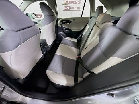 Certified 2021 Toyota RAV4 XLE image 27