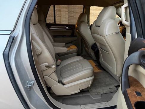 Used 2011 Buick Enclave CXL w/ Trailering Provision Package image 12