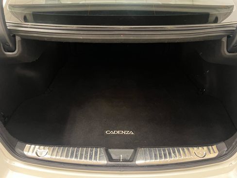 Used 2016 Kia Cadenza Premium image 21