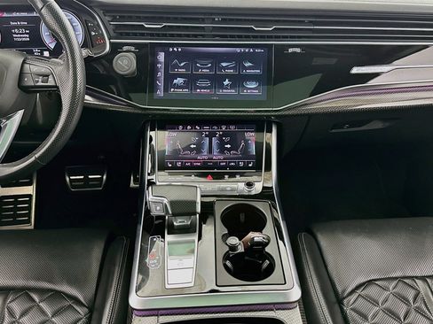 Used 2023 Audi SQ7 Prestige w/ Prestige Package AWD/4WD image 11