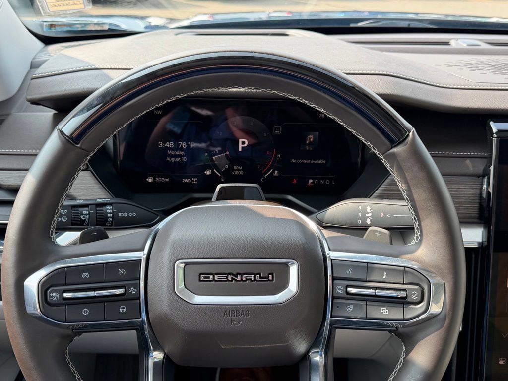 Used 2025 GMC Acadia Denali w/ Super Cruise Package AWD/4WD image 22