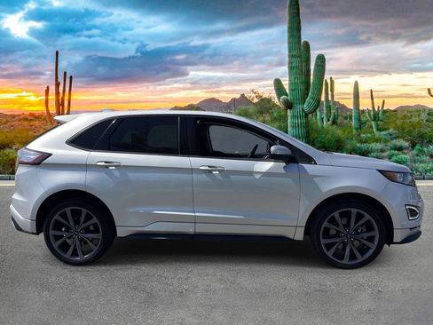 Used 2018 Ford Edge Sport w/ Equipment Group 401A AWD/4WD image 2