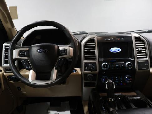 Used 2016 Ford F150 Lariat w/ Equipment Group 502A Luxury image 19