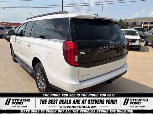 Used 2025 Ford Expedition Max Active AWD/4WD image 10