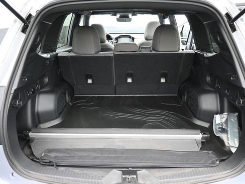 Used 2025 Subaru Forester Premium image 6