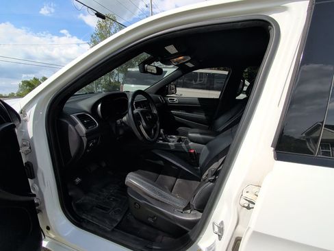 Used 2018 Jeep Grand Cherokee Altitude image 8