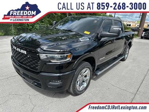 Used 2025 RAM 1500 Big Horn AWD/4WD image 1
