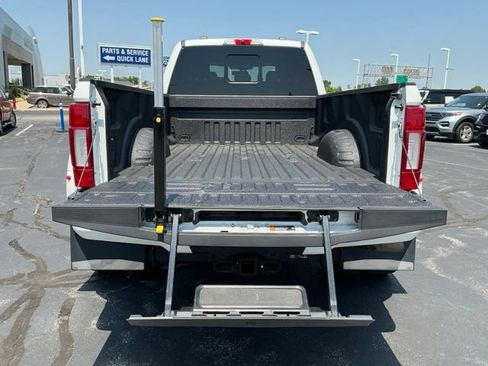 Used 2022 Ford F450 Platinum AWD/4WD image 18