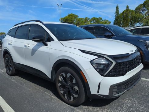 Certified 2023 Kia Sportage X-Line image 2