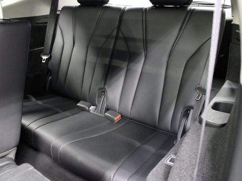 Used 2023 Acura MDX SH-AWD w/ Technology Package image 12