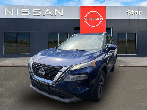 Used 2023 Nissan Rogue SV w/ SV Premium B Package AWD/4WD image 2