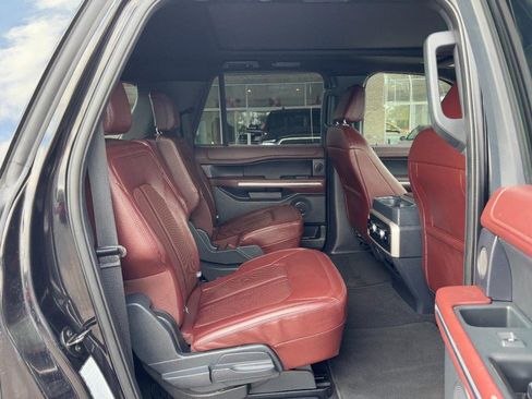 Used 2024 Ford Expedition Max Limited image 10