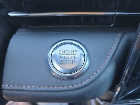 New 2026 Lincoln Nautilus Reserve image 19