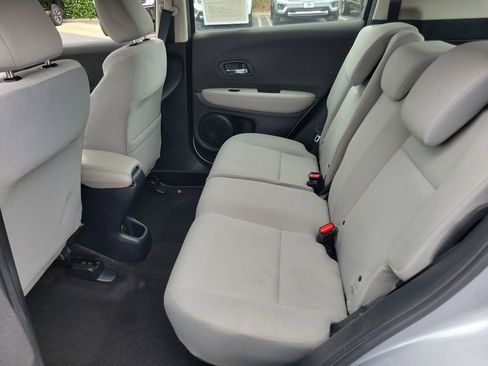 Used 2020 Honda HR-V LX image 13