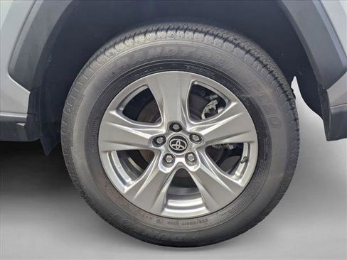 Used 2024 Toyota RAV4 XLE image 22