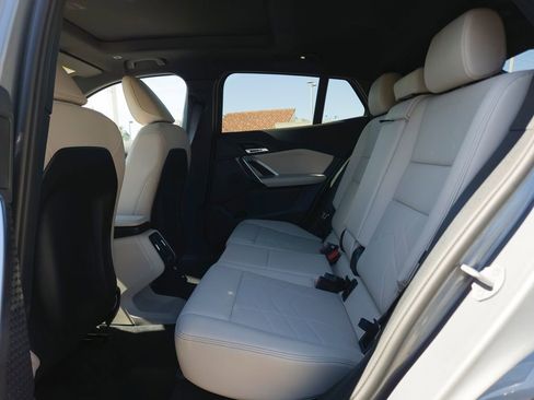 Used 2025 BMW X2 xDrive28i w/ Convenience Package image 9