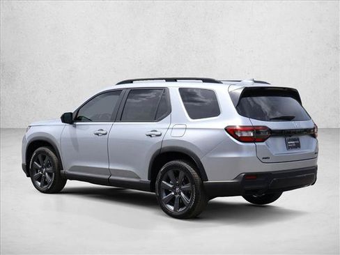 New 2026 Honda Pilot Sport image 8