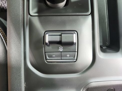 Used 2026 GMC Sierra 1500 AT4 w/ AT4 Premium Package AWD/4WD image 36