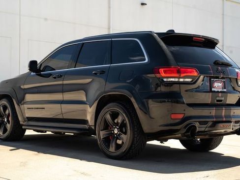 Used 2015 Jeep Grand Cherokee SRT w/ Quick Order Package 26J AWD/4WD image 10