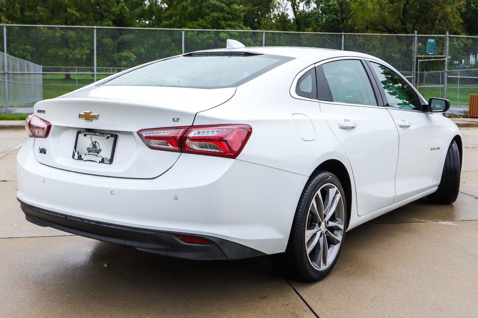 Used 2024 Chevrolet Malibu LT FWD image 16